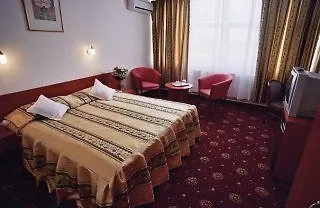Hotel Bristol 3*